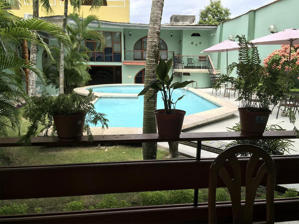 Hotel & Suites La Posada De Lobo 이키토스 외부 사진