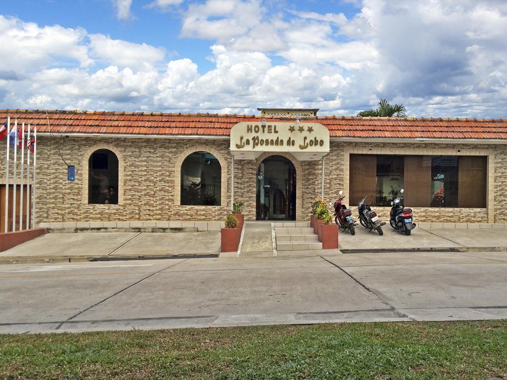 Hotel & Suites La Posada De Lobo 이키토스 외부 사진