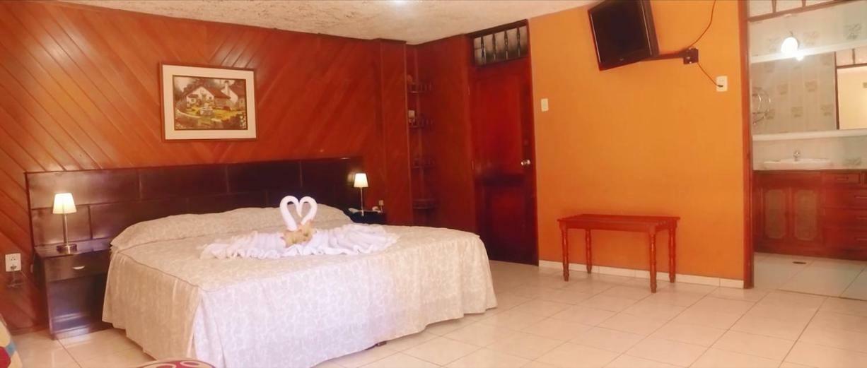 Hotel & Suites La Posada De Lobo 이키토스 외부 사진