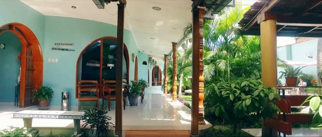 Hotel & Suites La Posada De Lobo 이키토스 외부 사진